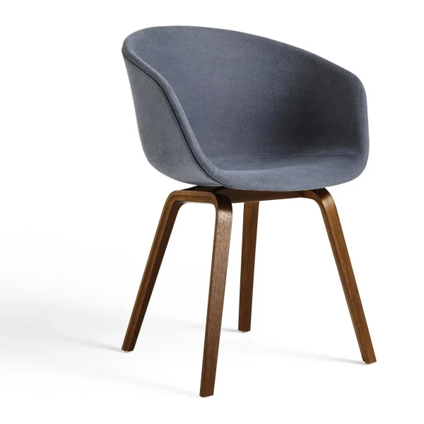 104269.jpgv1635858138 HAY About a Chair AAC 23 eetkamerstoel gelakt walnoot Linara 198