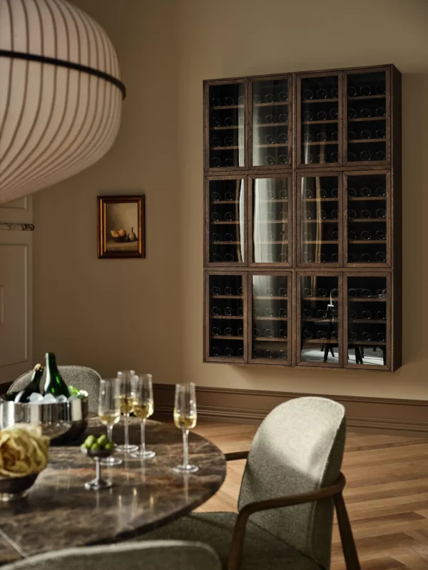 Bolia Piro eettafel Ø125 cm geolied eiken travertine