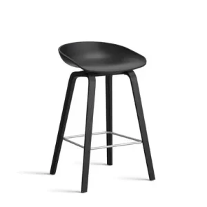 HAY About a Stool AAS 32 barkruk H65 zwart gelakt eiken Black 2.0 voetensteun chroom