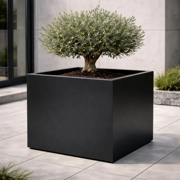 vierkante-aluminium-plantenbak-70x70x70-cm-gitzwart-ral-9005-plantenbak-geroba-doika-quadrus4-6886199.jpgv1785326237 Vierkante aluminium plantenbak 70x70x70 cm - Gitzwart (RAL 9005)